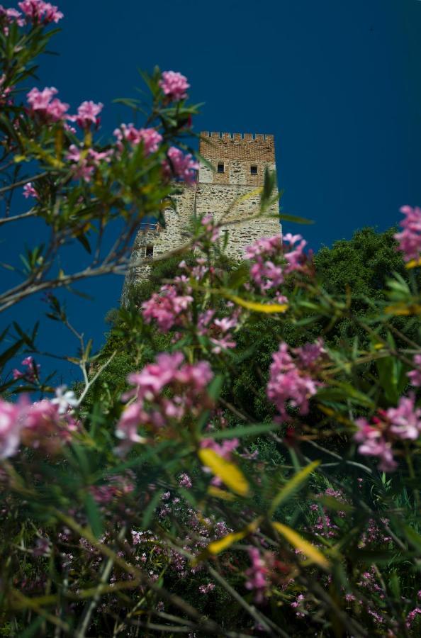 Hotel Castello Malicas Galtellì Esterno foto
