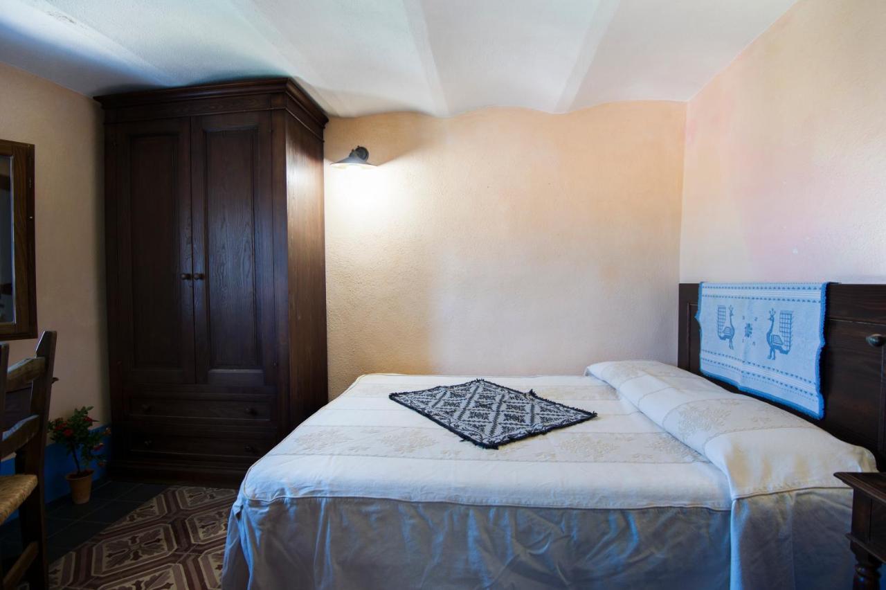 Hotel Castello Malicas Galtellì Esterno foto