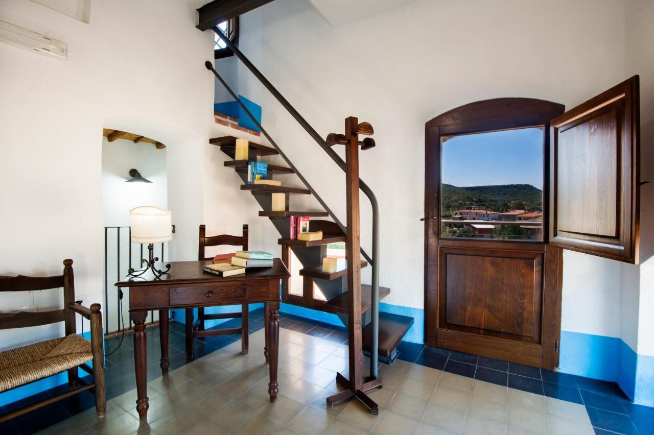 Hotel Castello Malicas Galtellì Esterno foto