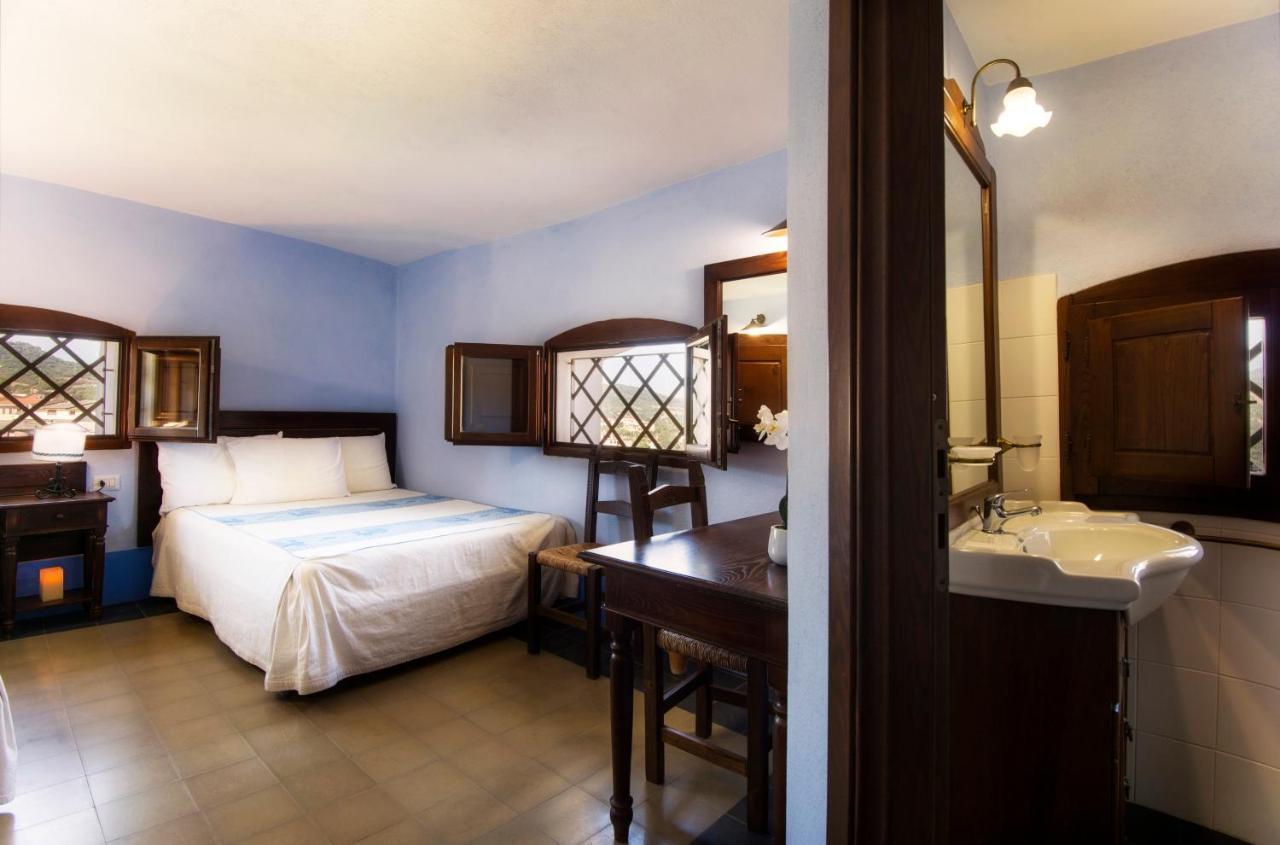Hotel Castello Malicas Galtellì Esterno foto
