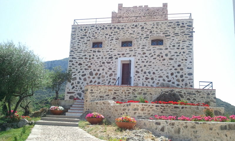 Hotel Castello Malicas Galtellì Esterno foto